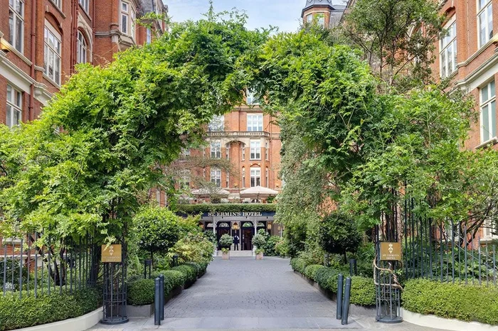 Afternoon Tea for Two Adults and Two Children at the 4* Deluxe St. Ermin’s Hotel, London | Afternoon Tea in London