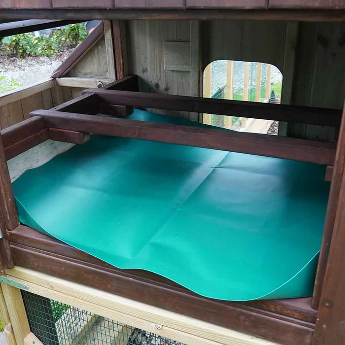 Droppings Sheet for Maggie’s 6 Hen House