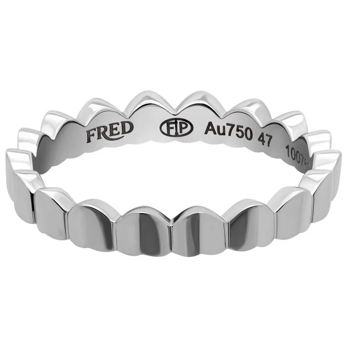 Fred of Paris Women’s Ring – Une Ile D’or 18k White Gold Band, Size 6 | 4B0739-052