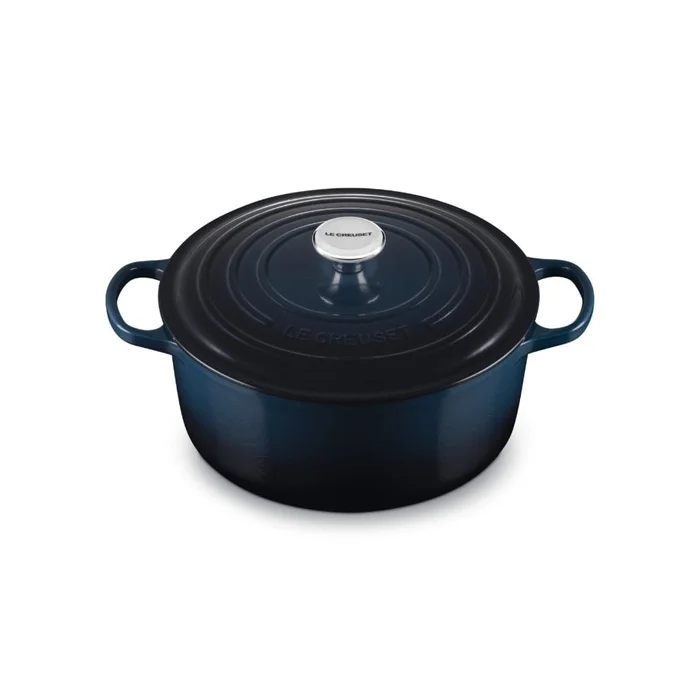 Le Creuset Signature Cast Iron Round Casserole 28cm In Nuit