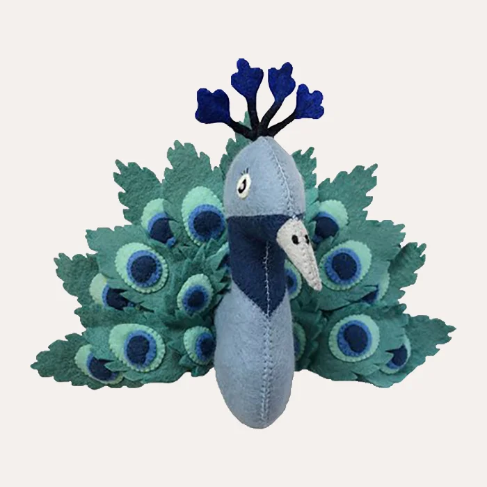 Peacock Animal Head Dusty