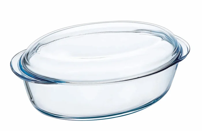 Pyrex Oval Glass Casserole Dish 4.1L