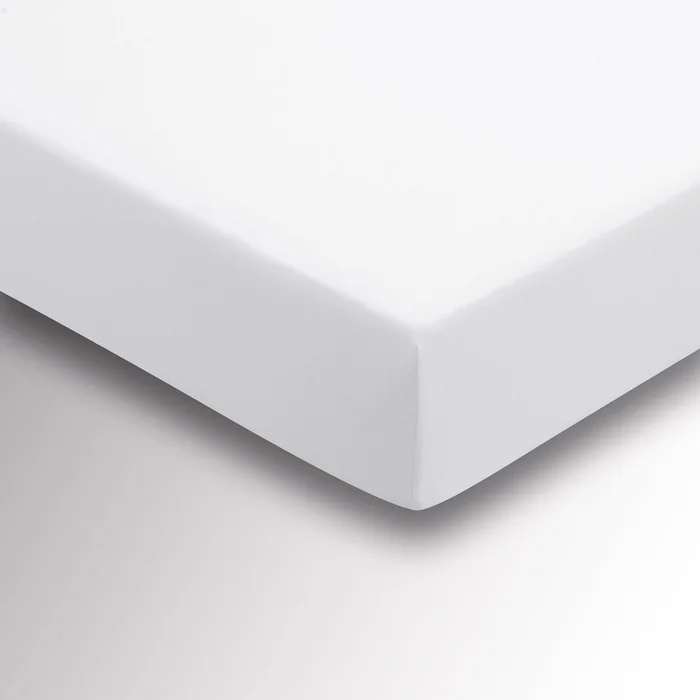 Sanderson 220 Thread Count Plain Dye Double Fitted Sheet White